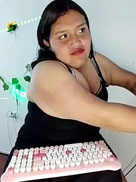 natt-bigass online show from November 2025 02:45:01 AM