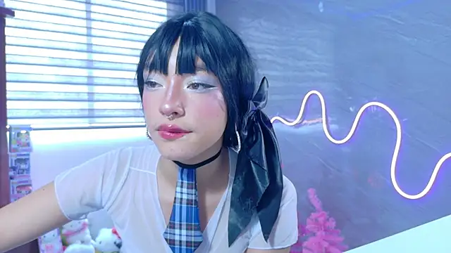 Snapshot of Naaomi_cute chatting on December 2025 04:14:01 PM Naaomi cute online show from December 2025 04:14:01 PM