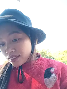 -Paige- online show from November 2025 08:40:01 AM