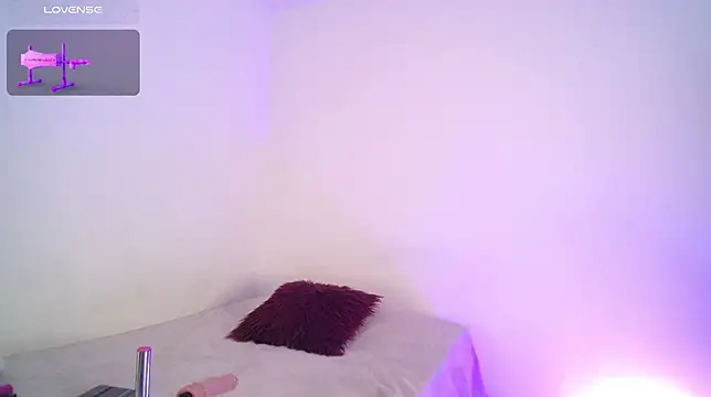 Snapshot of Miranda_kim_ chatting on November 2025 09:15:01 PM Miranda kim online show from November 2025 09:15:01 PM