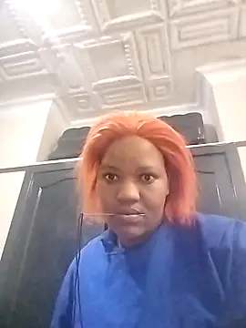 CaramelBoootie online show from November 2025 05:35:02 PM