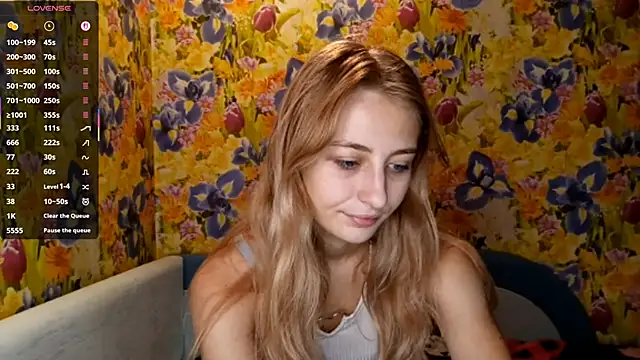 Snapshot of AmeliLia chatting on October 2025 03:35:02 PM AmeliLia online show from October 2025 03:35:02 PM