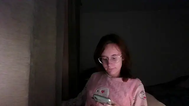 LuckySLove online show from January 2026 07:38:01 PM