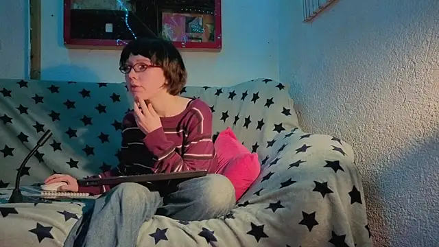 Snapshot of ReincarnatedAngel chatting on October 2025 05:58:02 PM ReincarnatedAngel online show from October 2025 05:58:02 PM