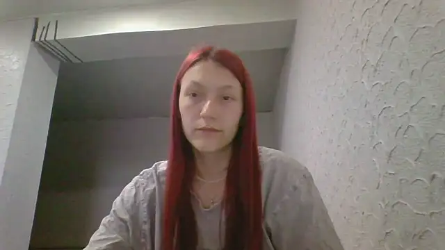 luna tt online show from April 2026 04:17:02 PM