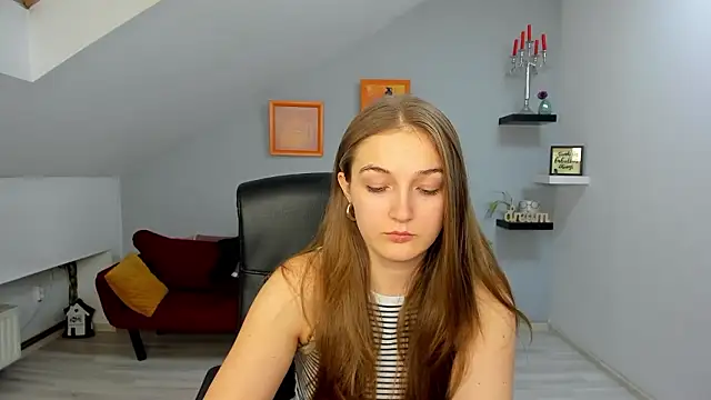 AnneWilsonn online show from February 2026 12:44:02 PM