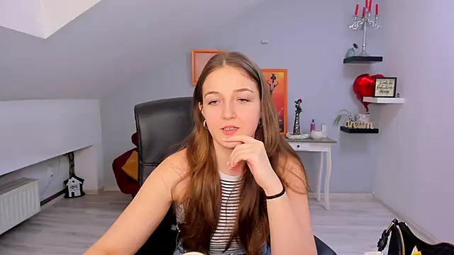 AnneWilsonn online show from March 2026 12:22:01 PM