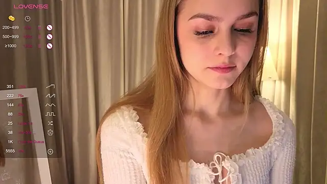 Ritamillersi online show from December 2025 11:08:02 AM