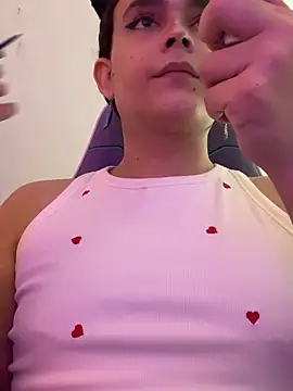 La-Gatiita-trans online show from October 2025 03:27:01 PM