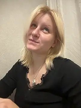 BonnyeBoom online show from March 2026 03:38:01 PM