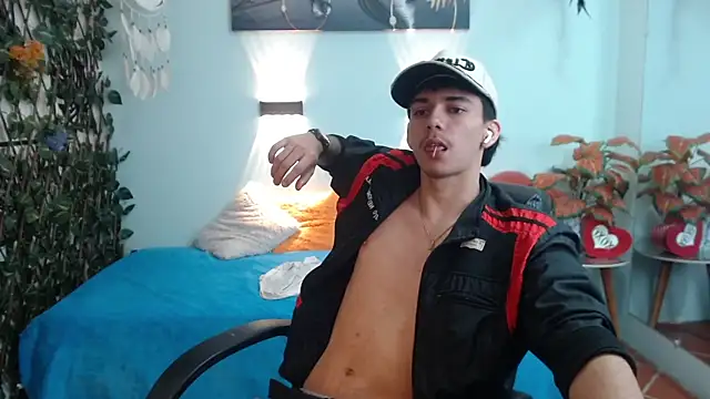 AmethystShadow17 online show from April 2026 09:30:01 PM