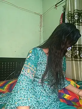 Snapshot of Night_Queen3 chatting on November 2025 01:32:01 PM Night Queen3 online show from November 2025 01:32:01 PM