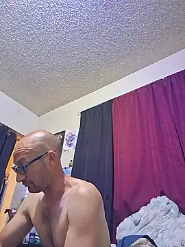 Snapshot of whateveruwanthowever chatting on November 2025 01:37:02 AM whateveruwanthowever online show from November 2025 01:37:02 AM