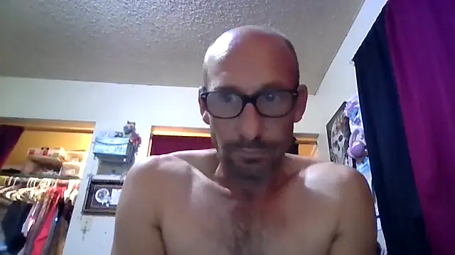 Snapshot of whateveruwanthowever chatting on November 2025 09:19:01 PM whateveruwanthowever online show from November 2025 09:19:01 PM