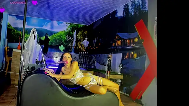 Zakura hot 25 online show from October 2025 04:15:01 AM