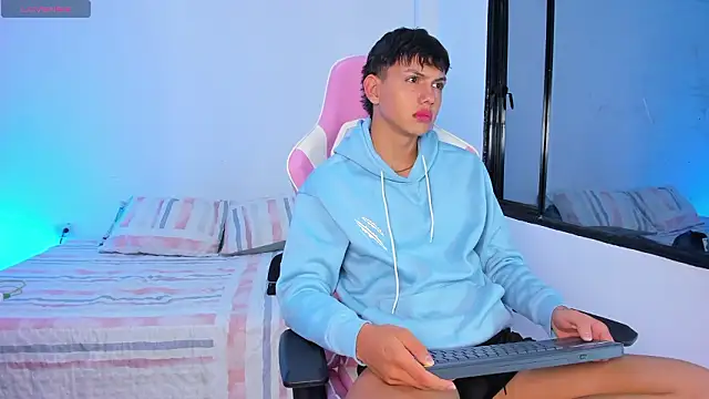 Axel Cody  online show from February 2026 11:15:02 AM