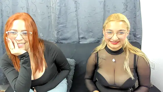 Snapshot of lesb_milf chatting on February 2025 11:54:02 PM lesb milf online show from February 2025 11:54:02 PM