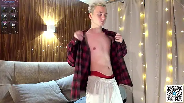 Snapshot of Logan_mett chatting on January 2026 08:23:02 PM Logan mett online show from January 2026 08:23:02 PM