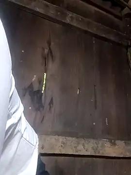 Lyssa-a online show from November 2025 01:22:02 AM