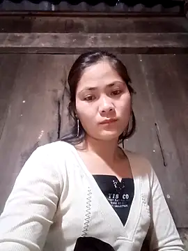 Lyssa-a online show from February 2026 10:49:01 PM