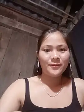 Snapshot of Lyssa-a chatting on May 2026 09:35:02 PM Lyssa-a online show from May 2026 09:35:02 PM