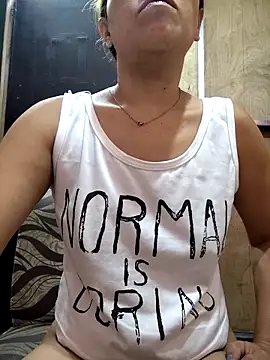 CockBiter83 online show from October 2025 11:05:01 PM