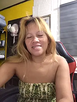 CockBiter83 online show from April 2026 12:44:02 AM