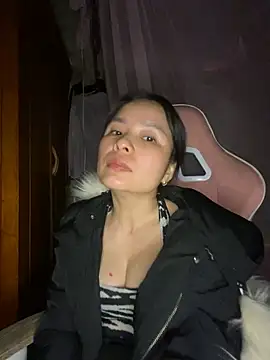 Listen-ly online show from December 2025 04:59:02 PM