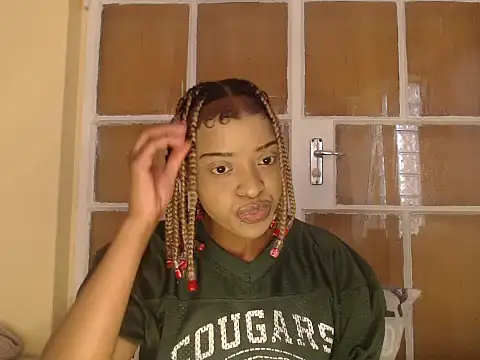 fifiqueen25 online show from November 2025 03:34:01 PM