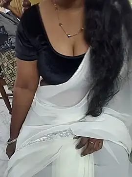 Snapshot of Nikitha_telugu chatting on November 2025 05:17:01 AM Nikitha telugu online show from November 2025 05:17:01 AM