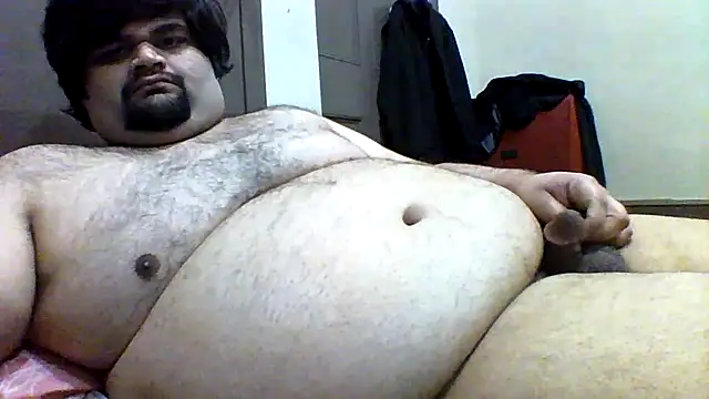 Snapshot of ShavenScope24 chatting on June 2026 04:55:02 PM ShavenScope24 online show from June 2026 04:55:02 PM