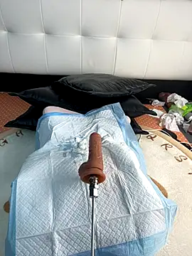 Snapshot of youzi33 chatting on November 2025 11:37:02 PM youzi33 online show from November 2025 11:37:02 PM