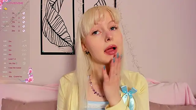 AdeleSilver online show from November 2025 02:12:02 AM