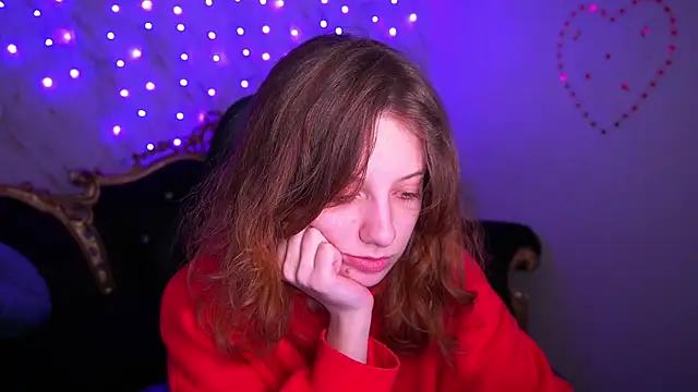 CuteeFoxy online show from February 2026 02:46:01 PM