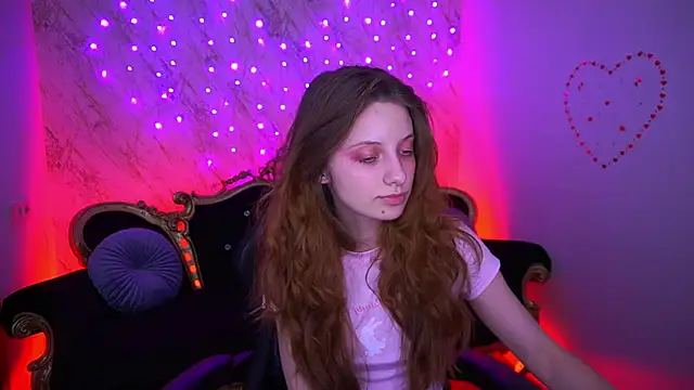 CuteeFoxy online show from February 2026 02:38:02 PM