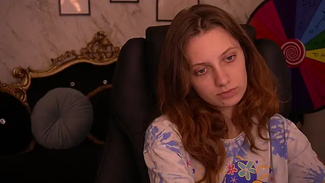 CuteeFoxy online show from May 2026 01:29:02 PM