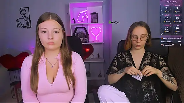 Snapshot of evalora_vei chatting on November 2025 01:22:01 PM evalora vei online show from November 2025 01:22:01 PM