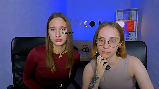 Snapshot of evalora_vei chatting on November 2025 06:55:01 AM evalora vei online show from November 2025 06:55:01 AM