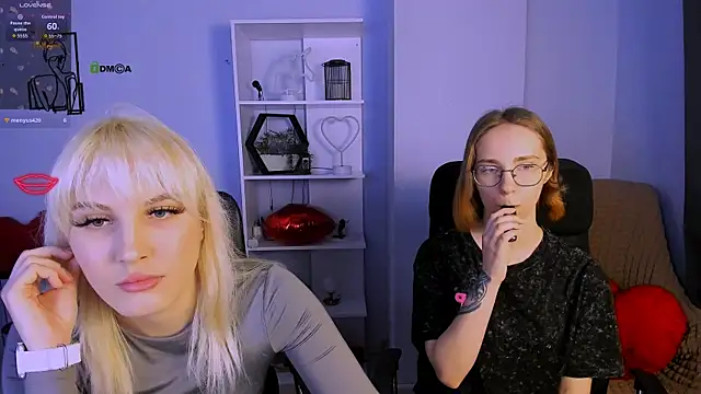 Snapshot of evalora_vei chatting on November 2025 08:19:01 PM evalora vei online show from November 2025 08:19:01 PM