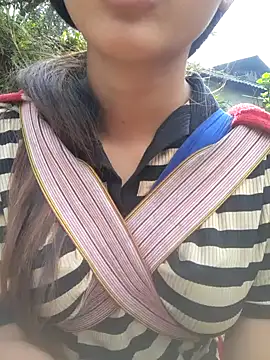 Snapshot of chipuca chatting on October 2025 01:40:01 AM chipuca online show from October 2025 01:40:01 AM