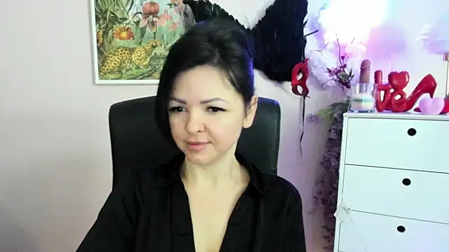 Mollybloom40 online show from March 2026 07:24:01 AM