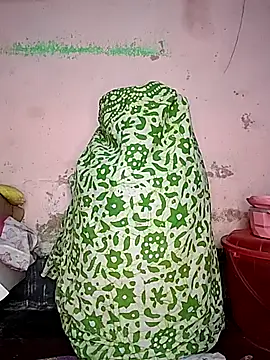 Strip Hotty242 online show from November 2025 03:05:02 PM