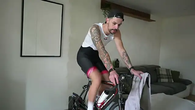 Snapshot of monsieurguitsxxx chatting on February 2026 12:08:01 PM monsieurguitsxxx online show from February 2026 12:08:01 PM