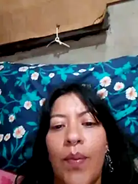 canelaholliwood online show from November 2025 06:30:02 PM