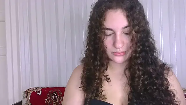Kiki Catty online show from October 2025 09:32:01 AM