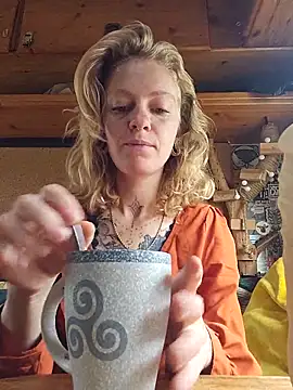 DeesseLilli online show from October 2025 08:04:02 AM