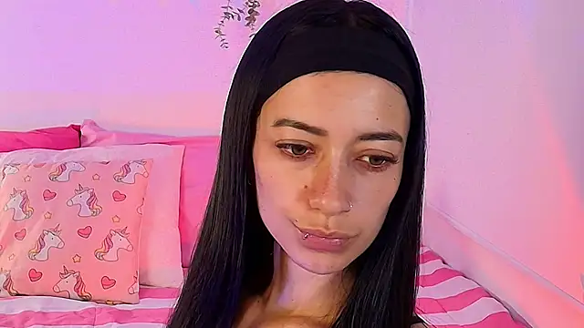  TiniWild online show from December 2025 03:23:01 AM