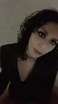 yvessblue online show from November 2025 04:16:01 AM