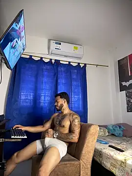 Kylian Alessandro online show from March 2026 02:30:01 PM