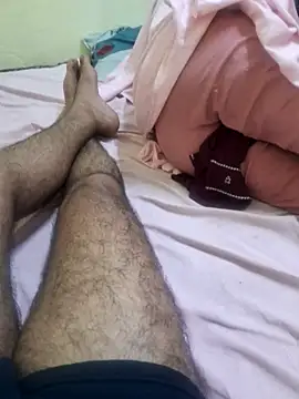 DesiVideo00 online show from November 2025 05:17:01 PM